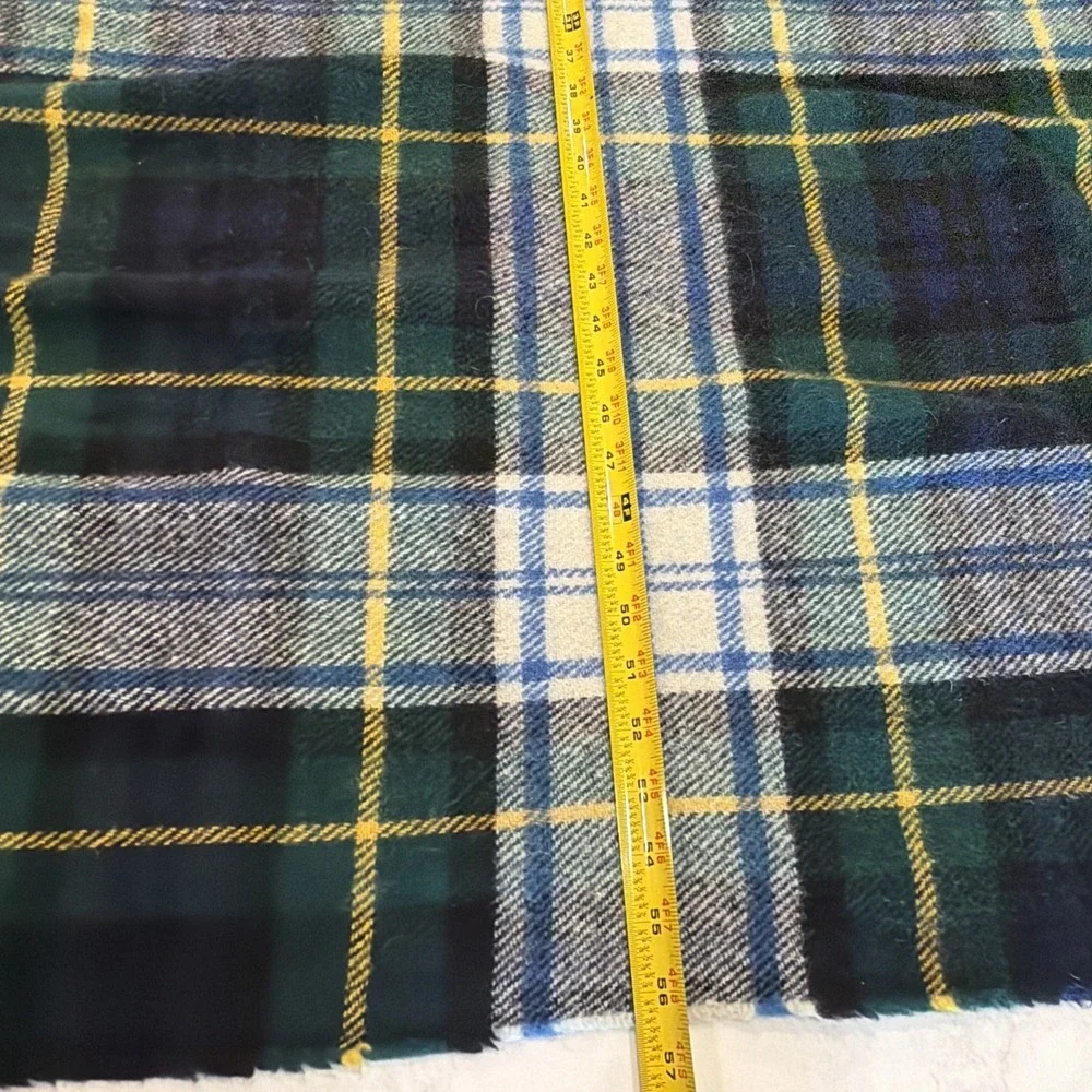 Dress Gordon Tartan 100% Wool Throw Blanket 56X62in